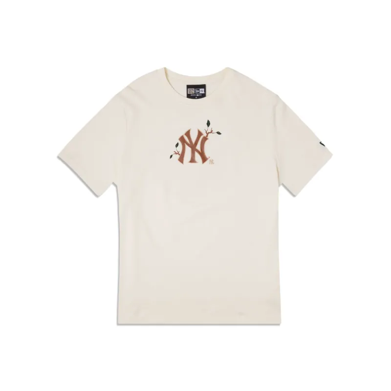 New York Yankees Camp Short Sleeve T-Shirt sold by New Era