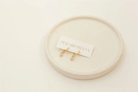 JANA HUGGIES - CRYSTAL sold by Nica