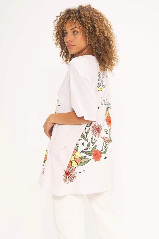 SUN COMING/MOON GOING OVERSIZED TEE sold by Nica product image thumbnail 4