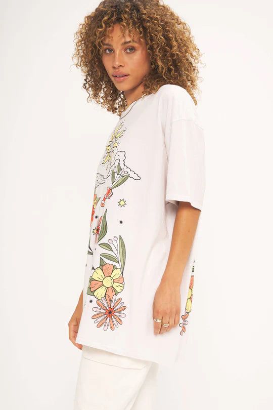 SUN COMING/MOON GOING OVERSIZED TEE sold by Nica product image thumbnail 3