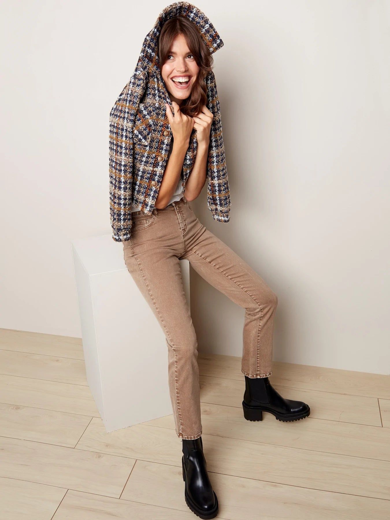 MOM JEANS sold by Nica product image thumbnail 5