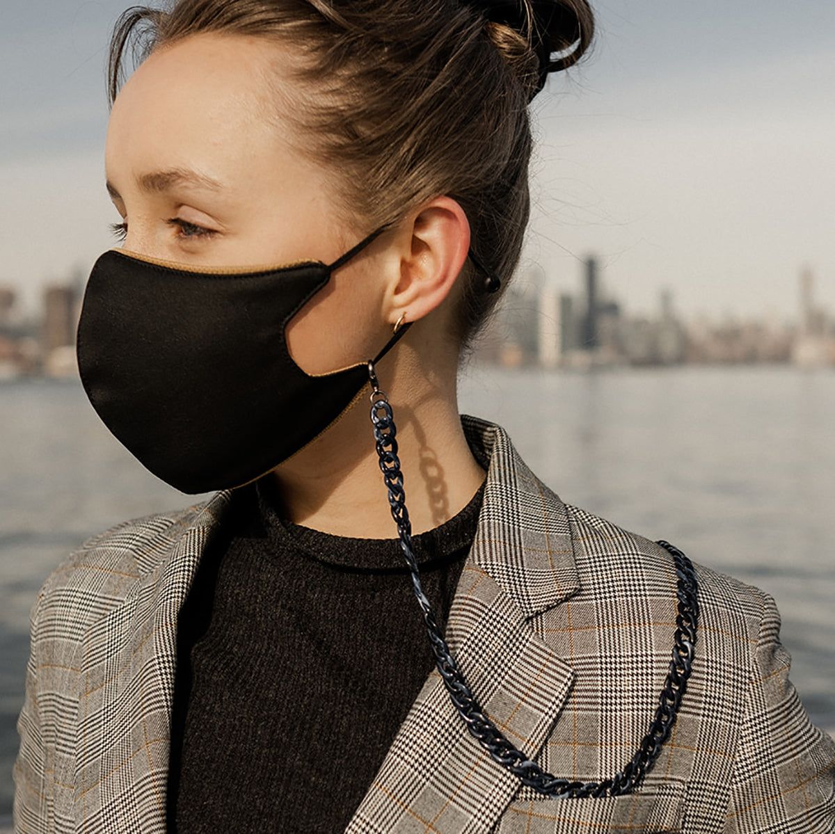 TESS MASK CHAIN - NAVY sold by Nica product image thumbnail 2