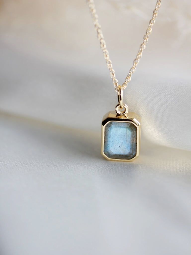 LABRADORITE POOL NECKLACE sold by Nica