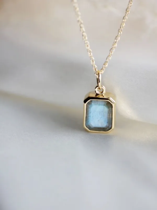 LABRADORITE POOL NECKLACE sold by Nica