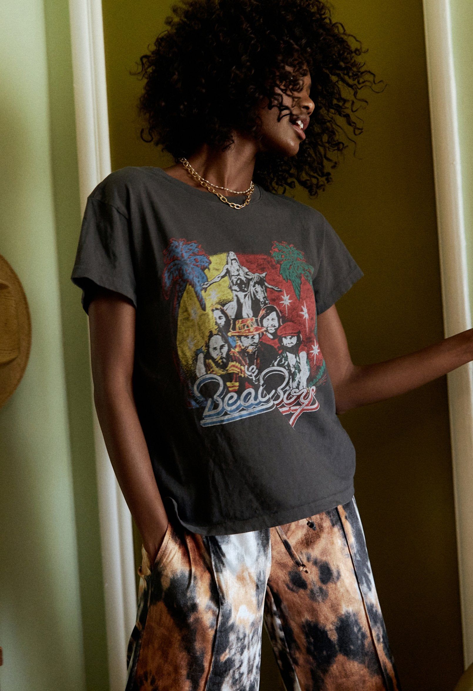 BEACH BOYS 1978 TOUR TEE sold by Nica