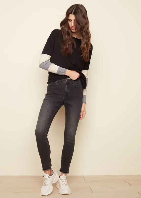 FRINGE DETAIL ANKLE PANT sold by Nica