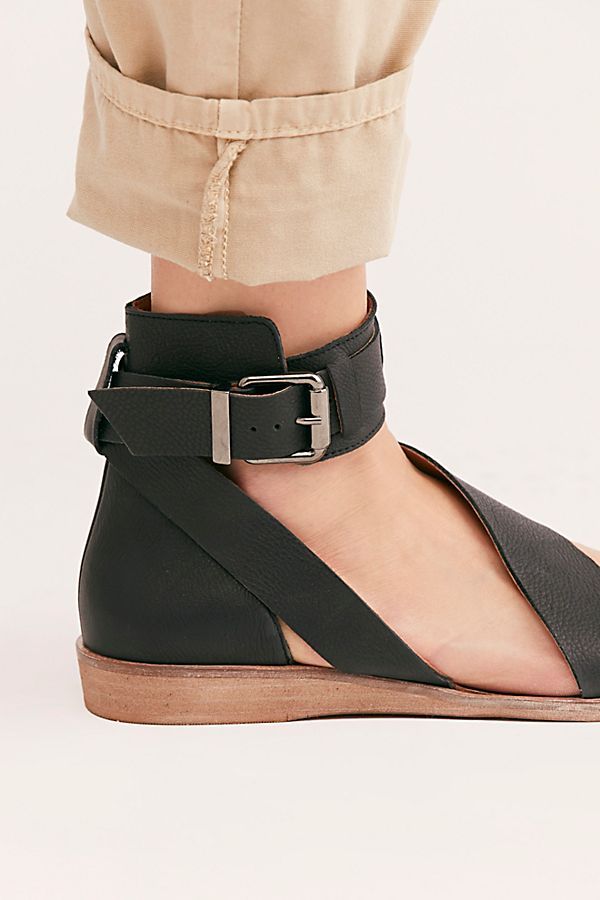 VALE BOOT SANDAL sold by Nica product image thumbnail 3