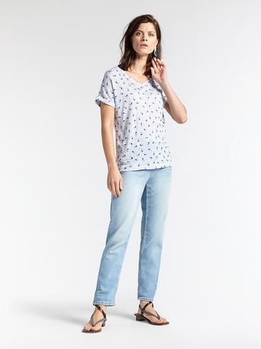 LIGHT BLUE DENIM JEAN sold by Nica