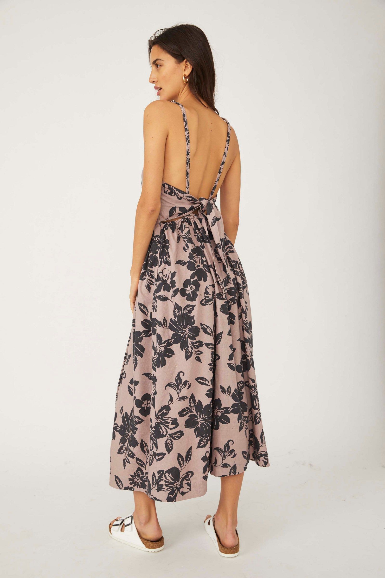 THE PERFECT SUNDRESS sold by Nica product image thumbnail 3