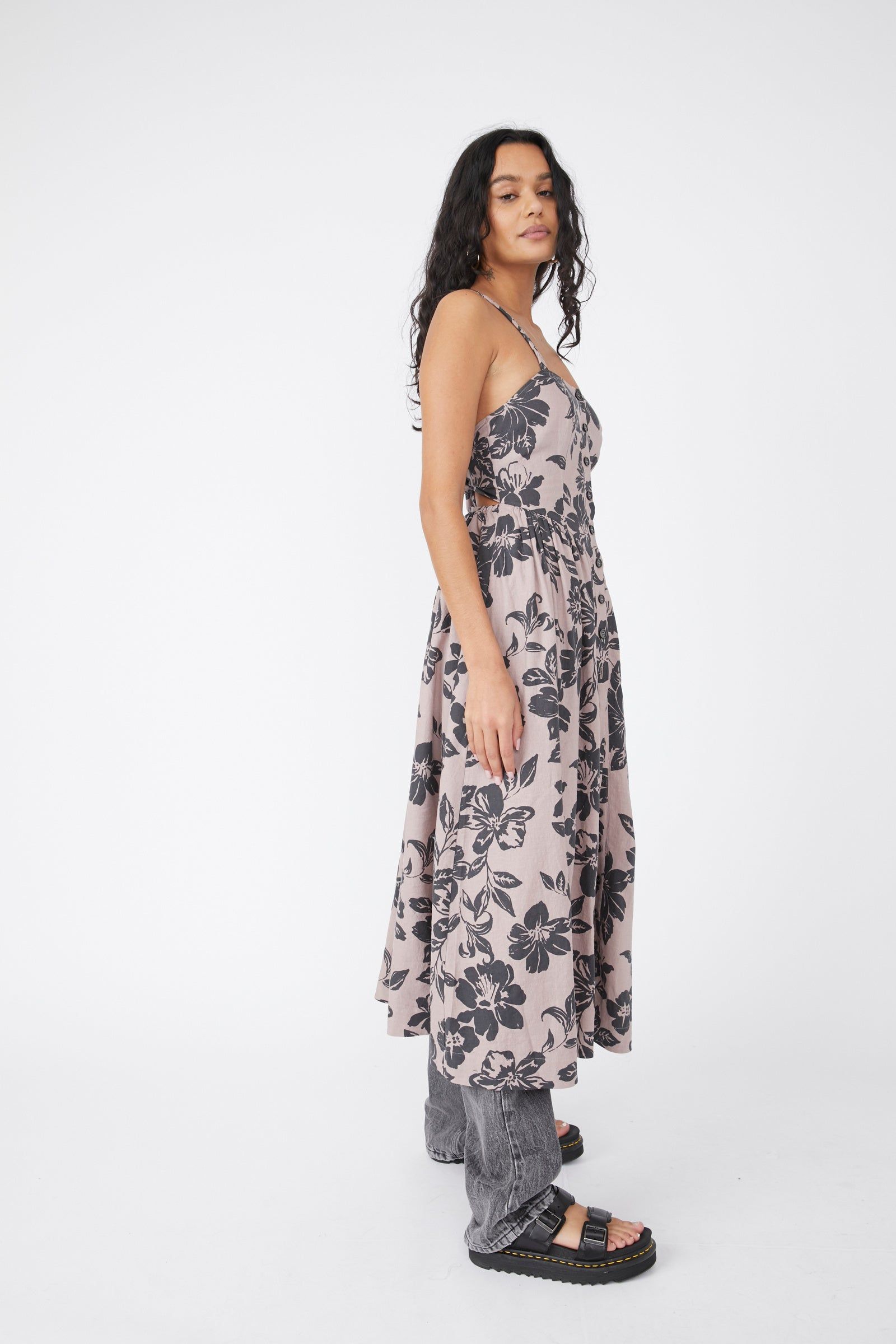 THE PERFECT SUNDRESS sold by Nica product image thumbnail 5