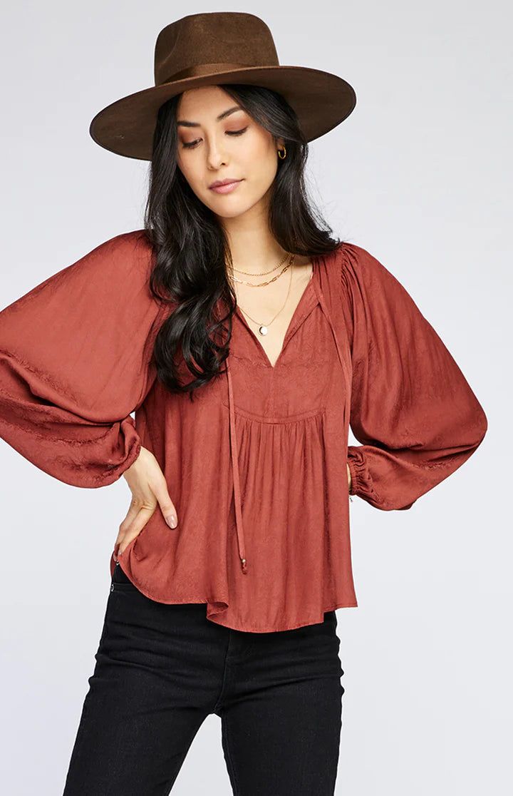 SIERRA TOP sold by Nica