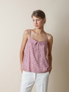FLORAL TOP sold by Nica