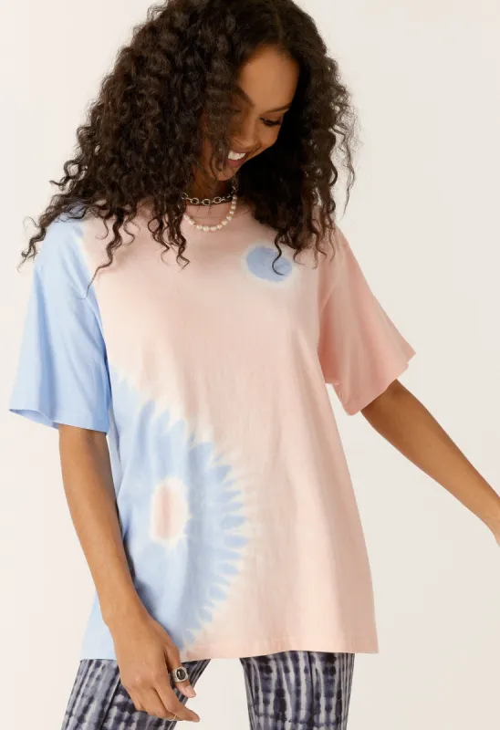 YIN YANG WEEKEND TEE sold by Nica