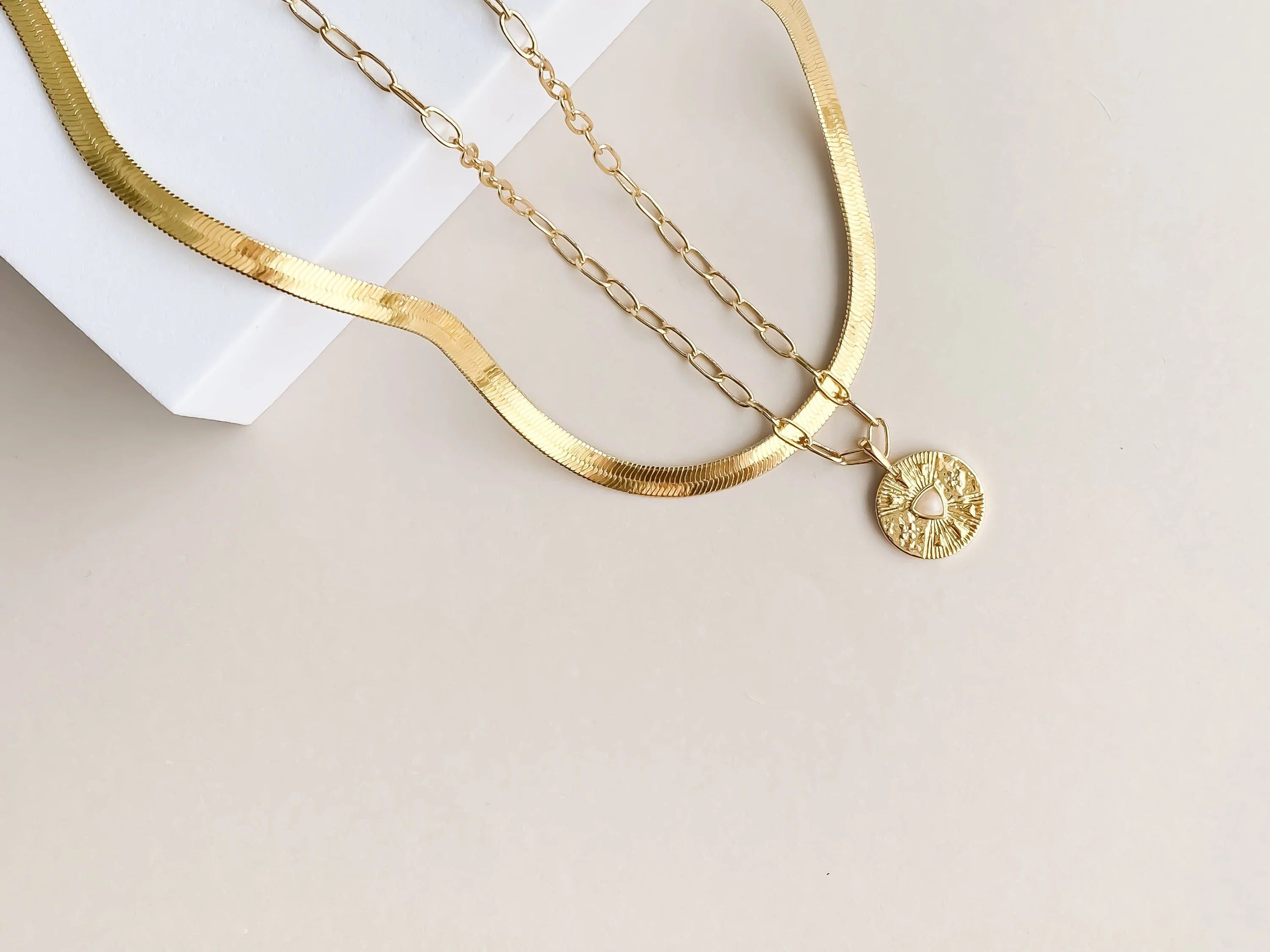 QUEST SNAKE CHAIN NECKLACE sold by Nica product image thumbnail 3