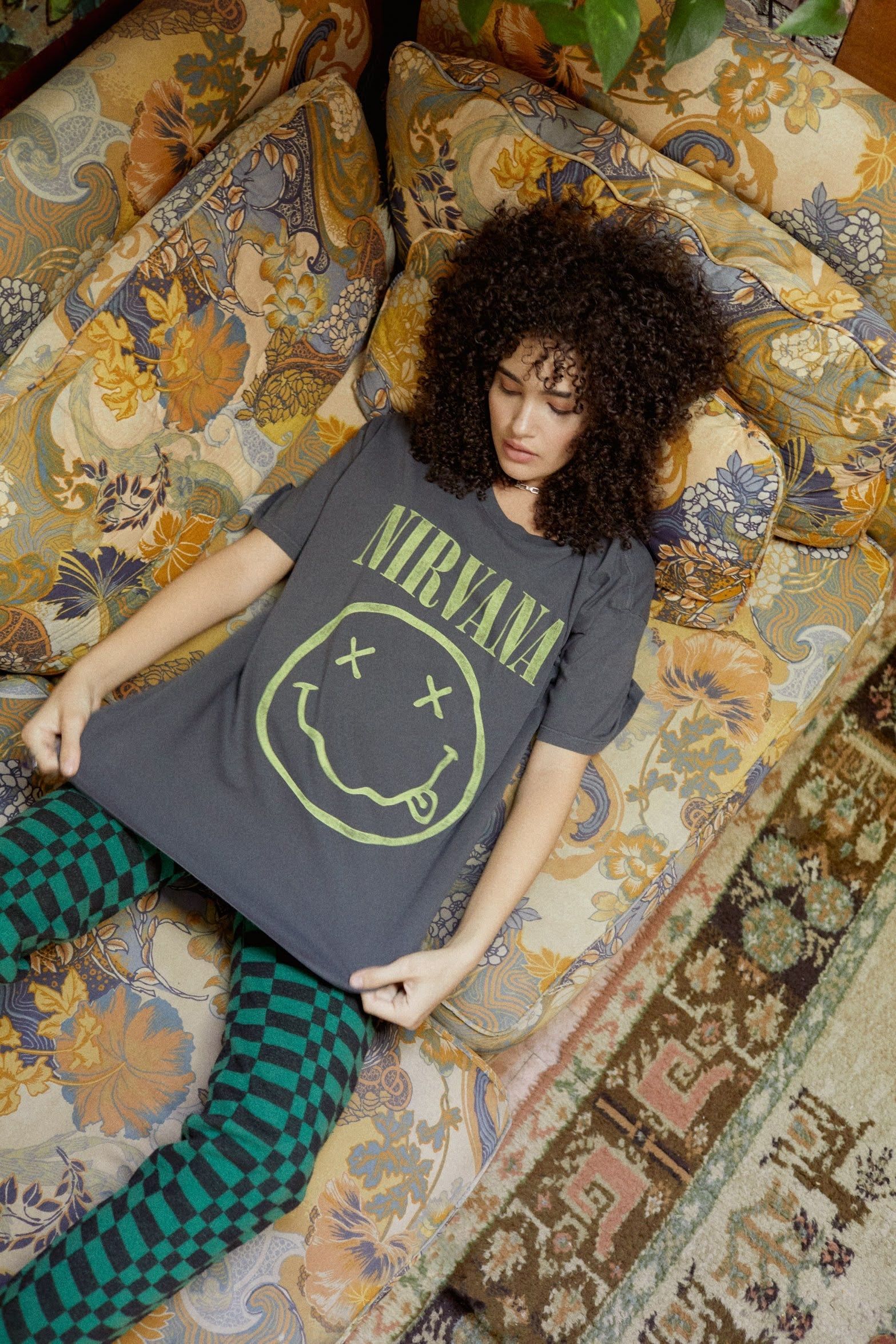 NIRVANA SMILEY MERCH TEE sold by Nica product image thumbnail 4