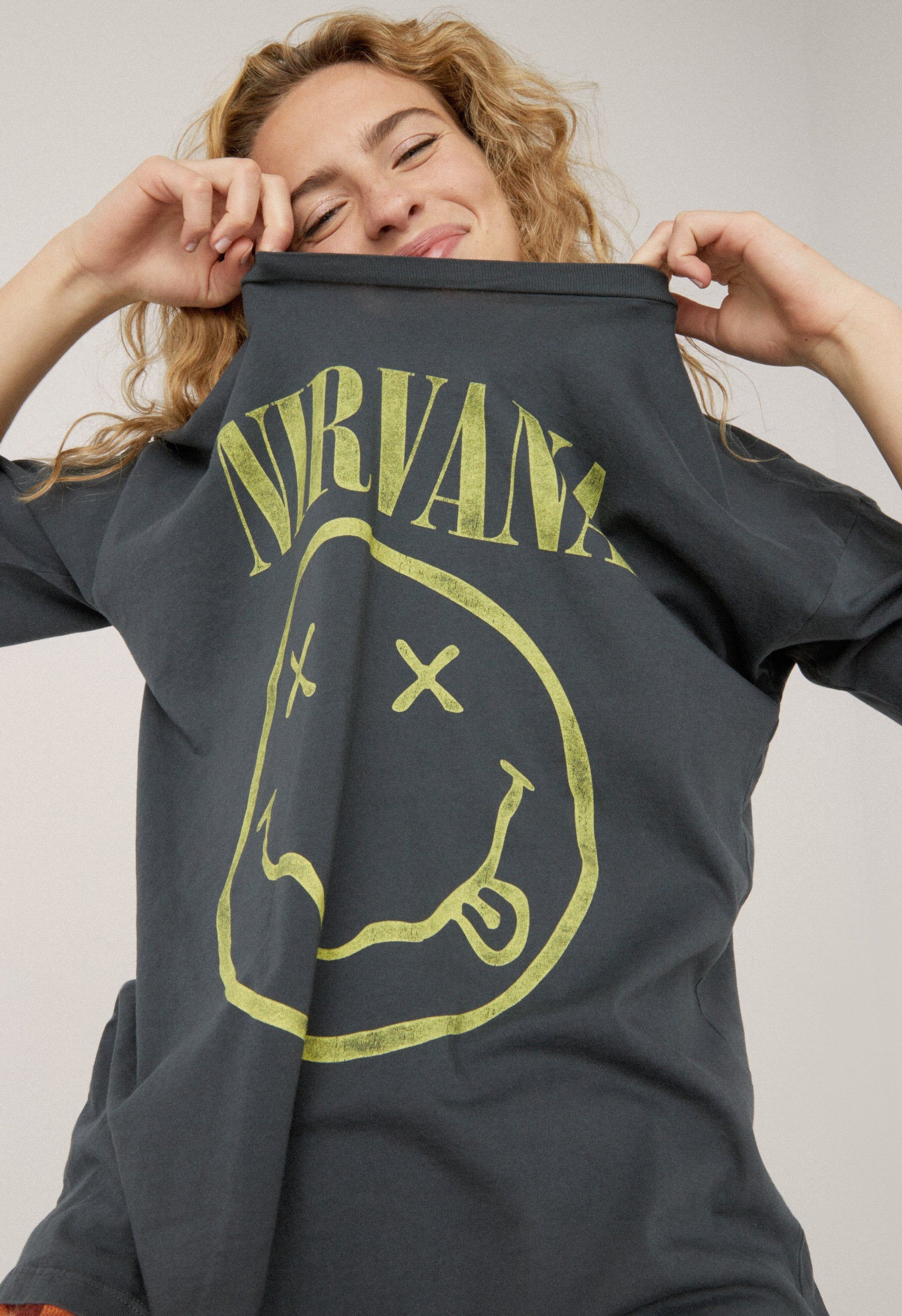 NIRVANA SMILEY MERCH TEE sold by Nica product image thumbnail 11