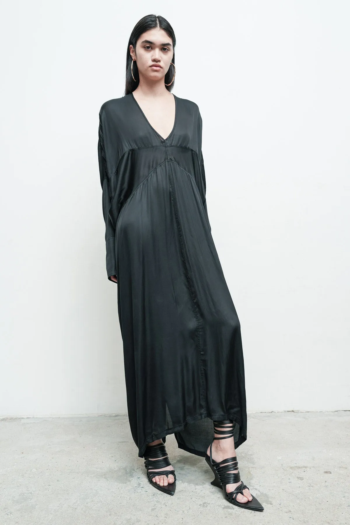 Tristan Drape Satin sold by Nicholas K product image thumbnail 4