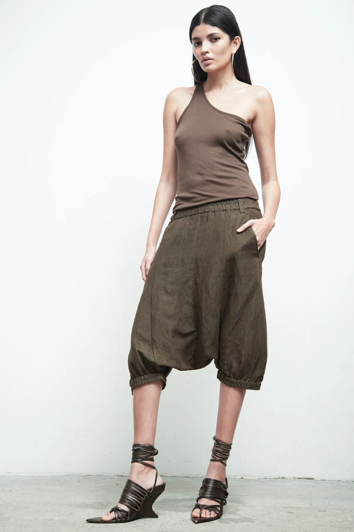 Cove Short Linen sold by Nicholas K product image thumbnail 5