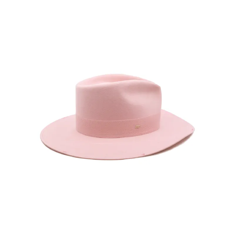 Charlotte Kidd sold by Nick Fouquet