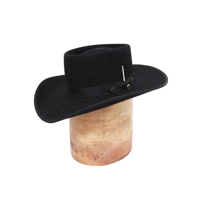 N. Sinatra made by Nick Fouquet