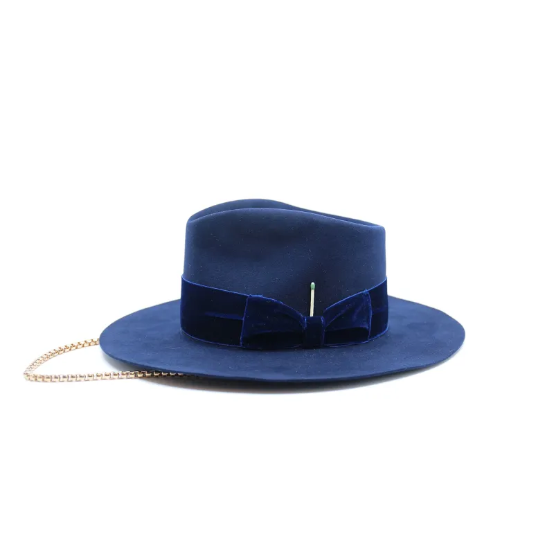 Cocotte sold by Nick Fouquet