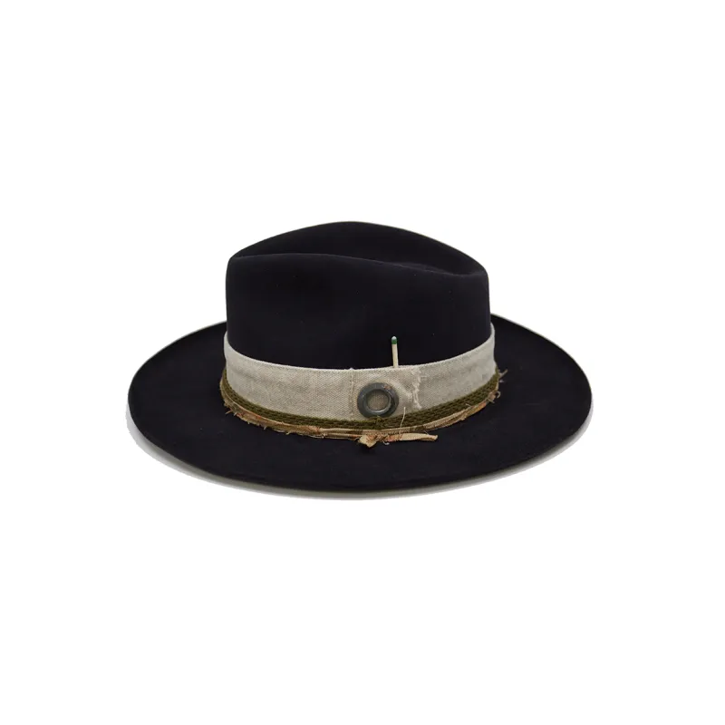 Esalen sold by Nick Fouquet