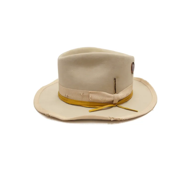 Wayward Debutante sold by Nick Fouquet