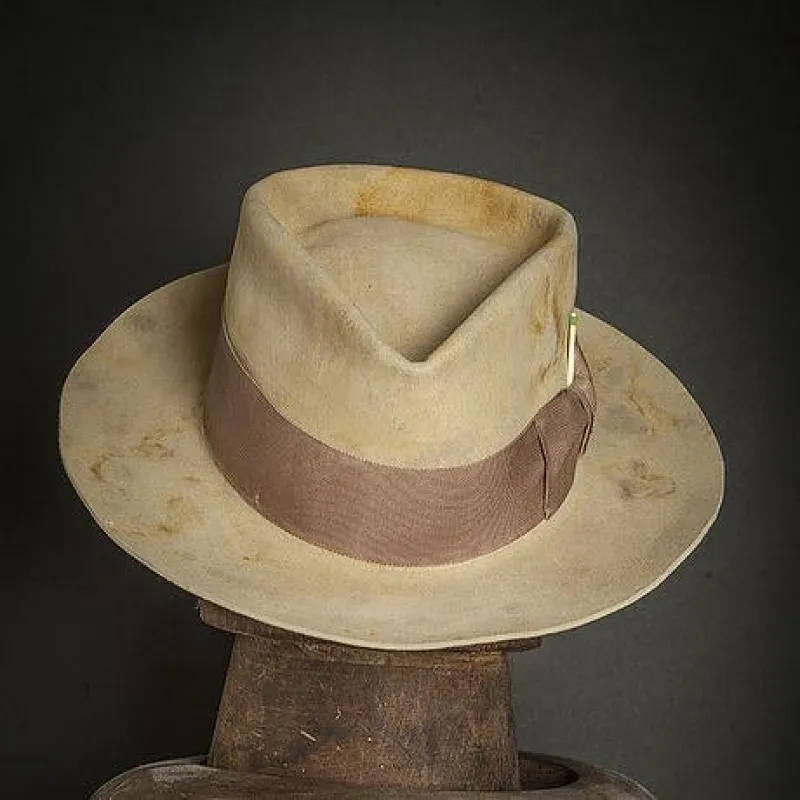 Hat 276 sold by Nick Fouquet