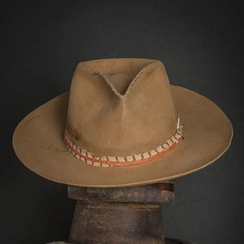 Hat 275 sold by Nick Fouquet