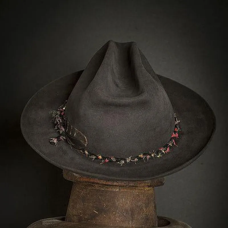 Hat 272 sold by Nick Fouquet