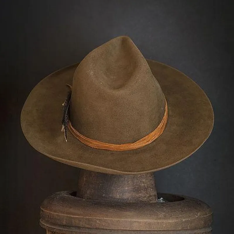 Hat 256 sold by Nick Fouquet