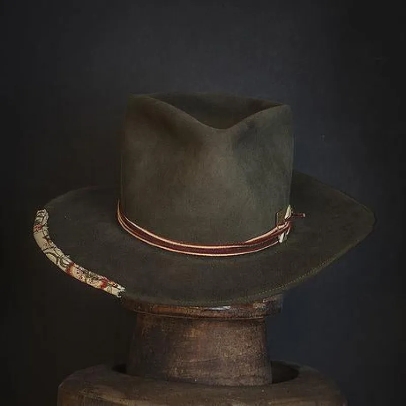 Hat 239 sold by Nick Fouquet