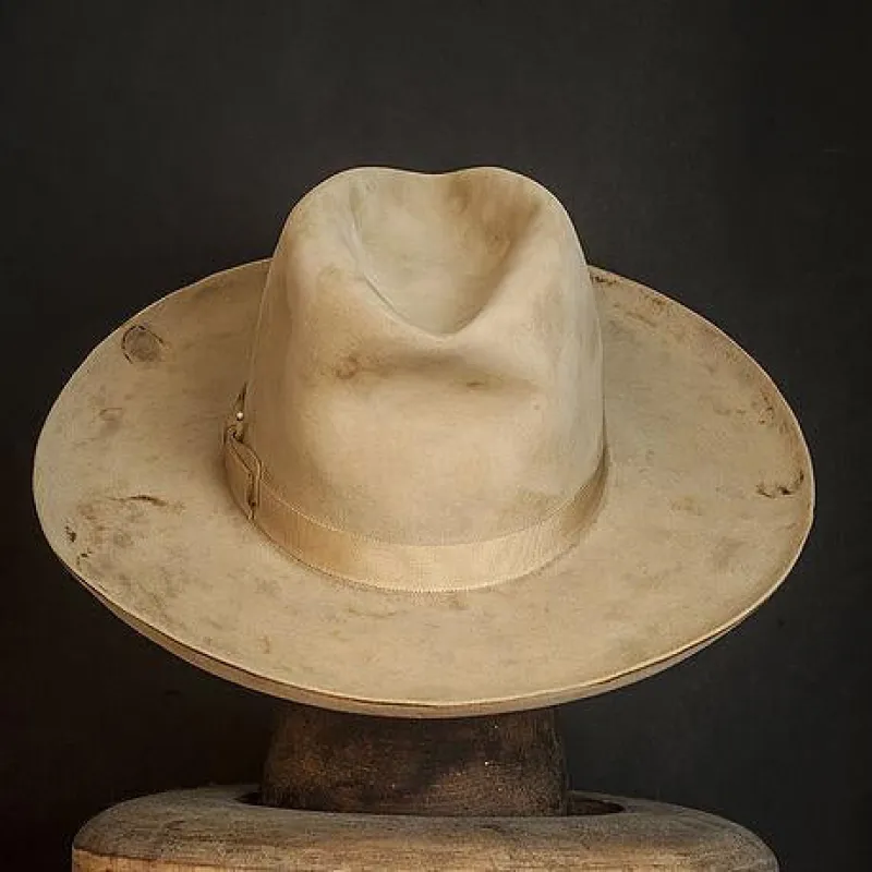 Hat 233 sold by Nick Fouquet