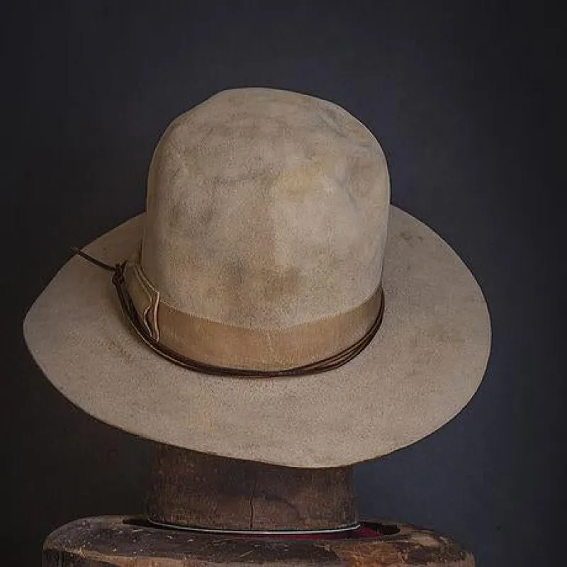 Hat 211 sold by Nick Fouquet