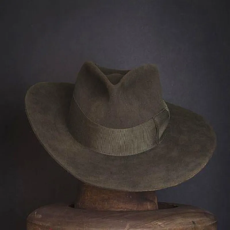 Hat 187 sold by Nick Fouquet