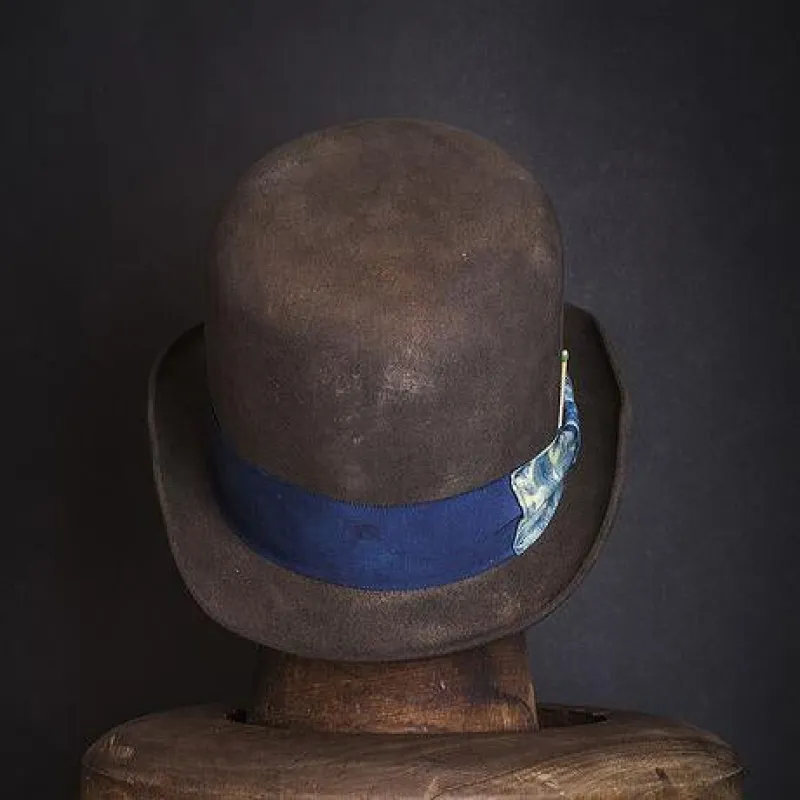 Hat 185 sold by Nick Fouquet