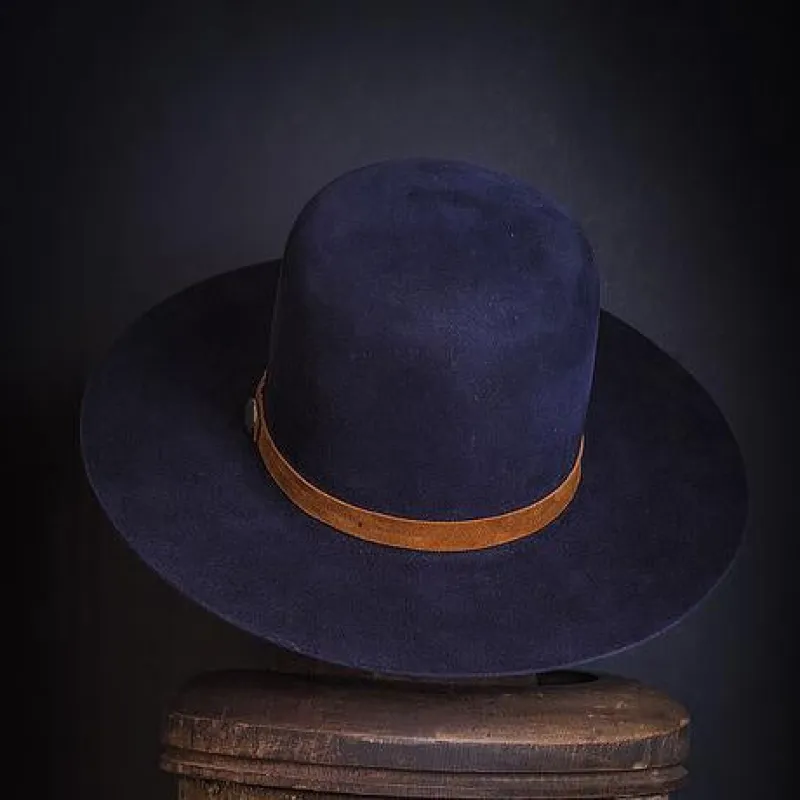 Hat 158 sold by Nick Fouquet