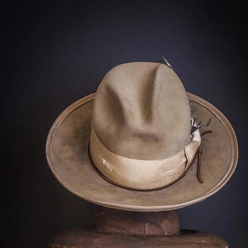 Hat 146 sold by Nick Fouquet