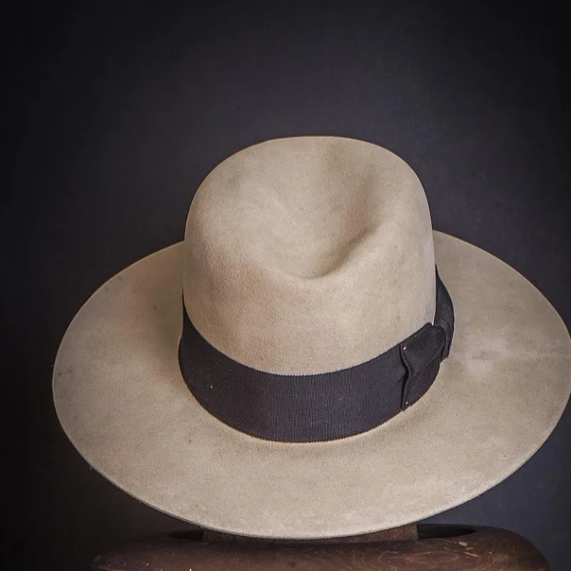 Hat 128 sold by Nick Fouquet