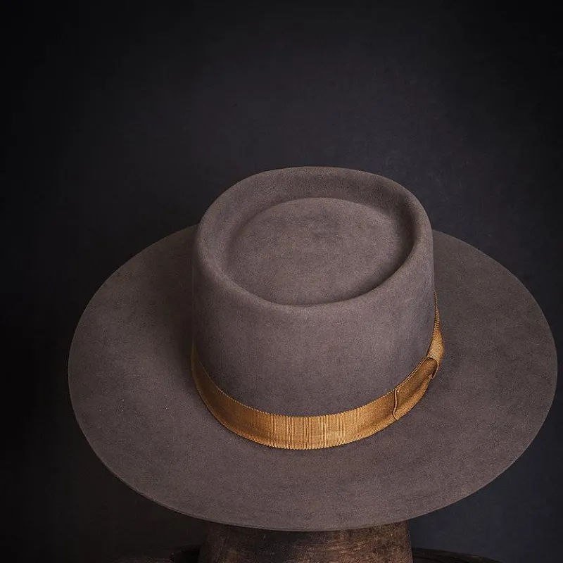 Hat 127 sold by Nick Fouquet