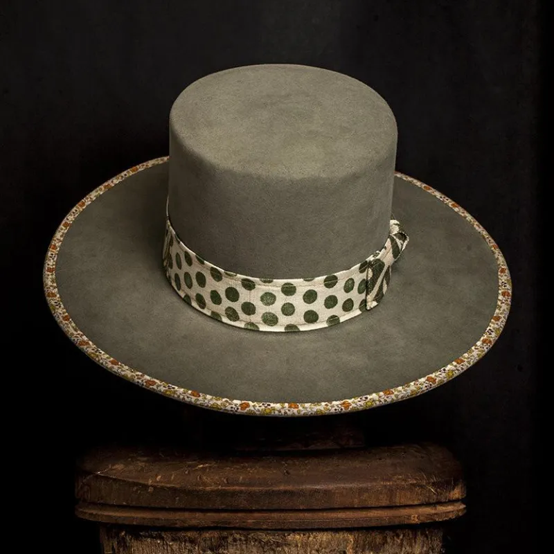 Hat 056 sold by Nick Fouquet