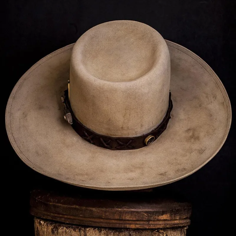 Hat 033 sold by Nick Fouquet