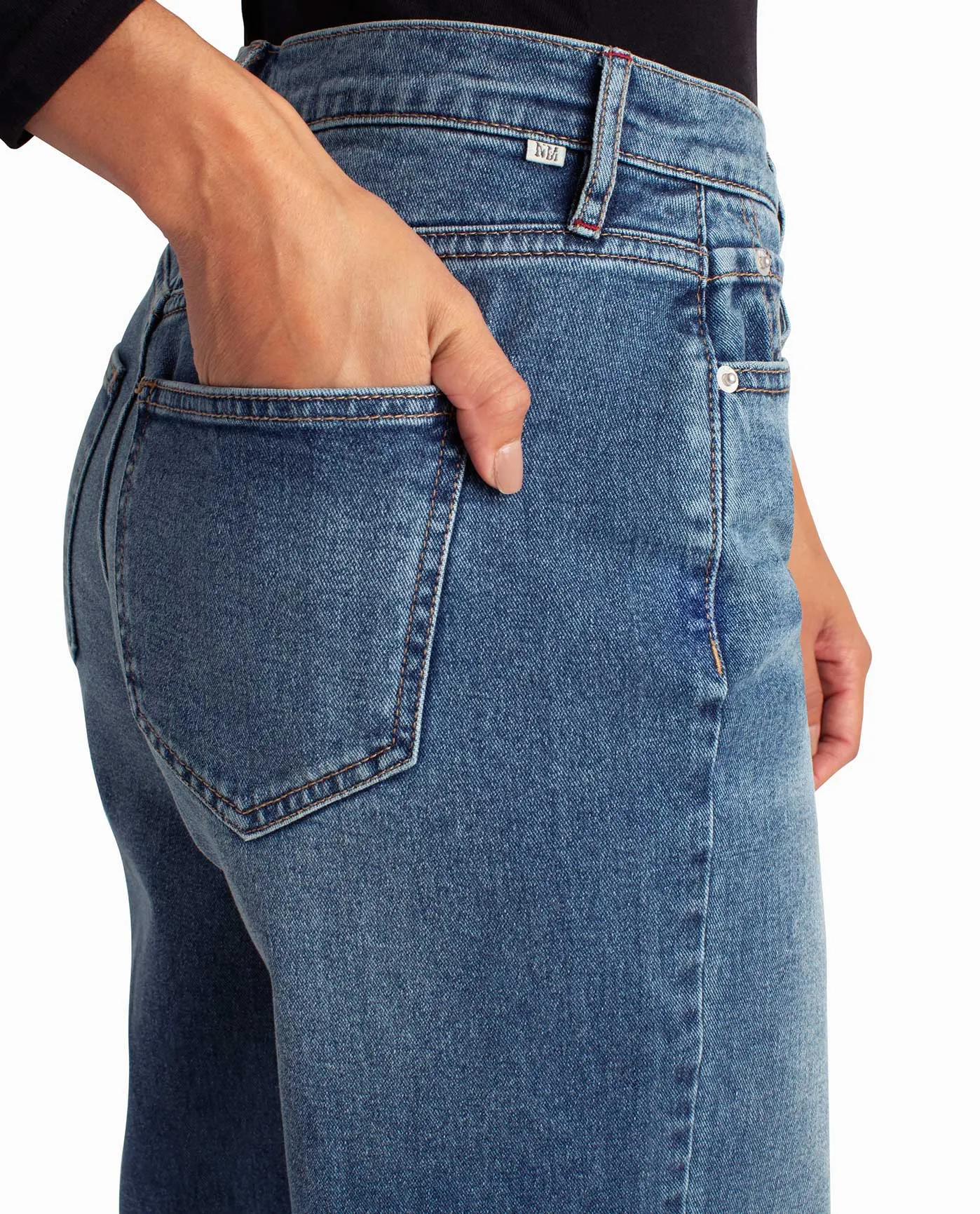 HUDSON YARDS MID RISE WIDE LEG JEAN sold by Nicole Miller product image thumbnail 5