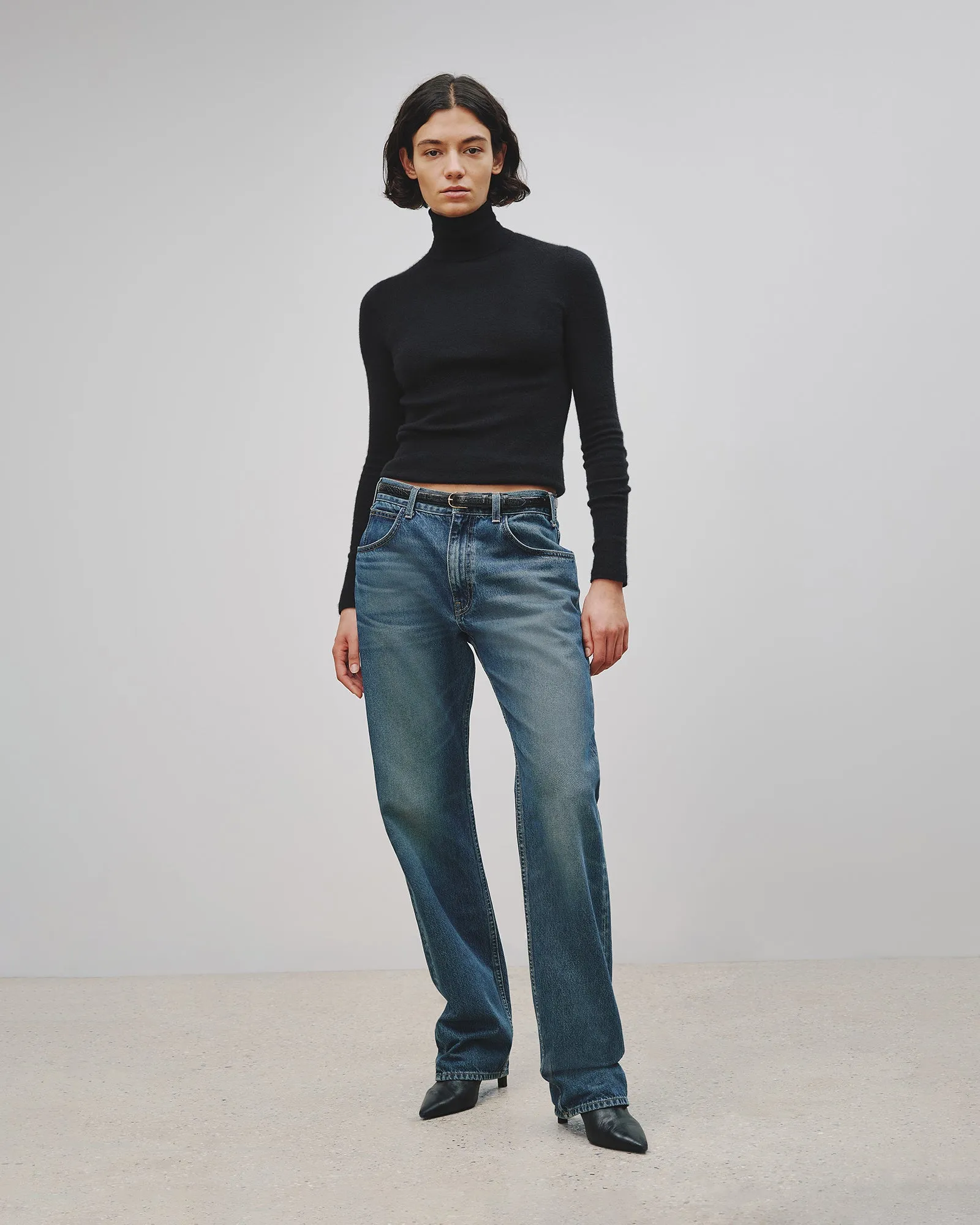 LYNETTE CASHMERE TURTLENECK sold by Nili Lotan product image thumbnail 3