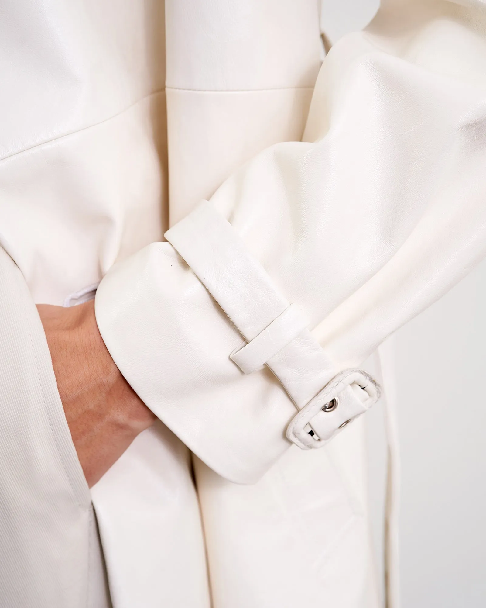 LEATHER TANNER TRENCH sold by Nili Lotan product image thumbnail 5