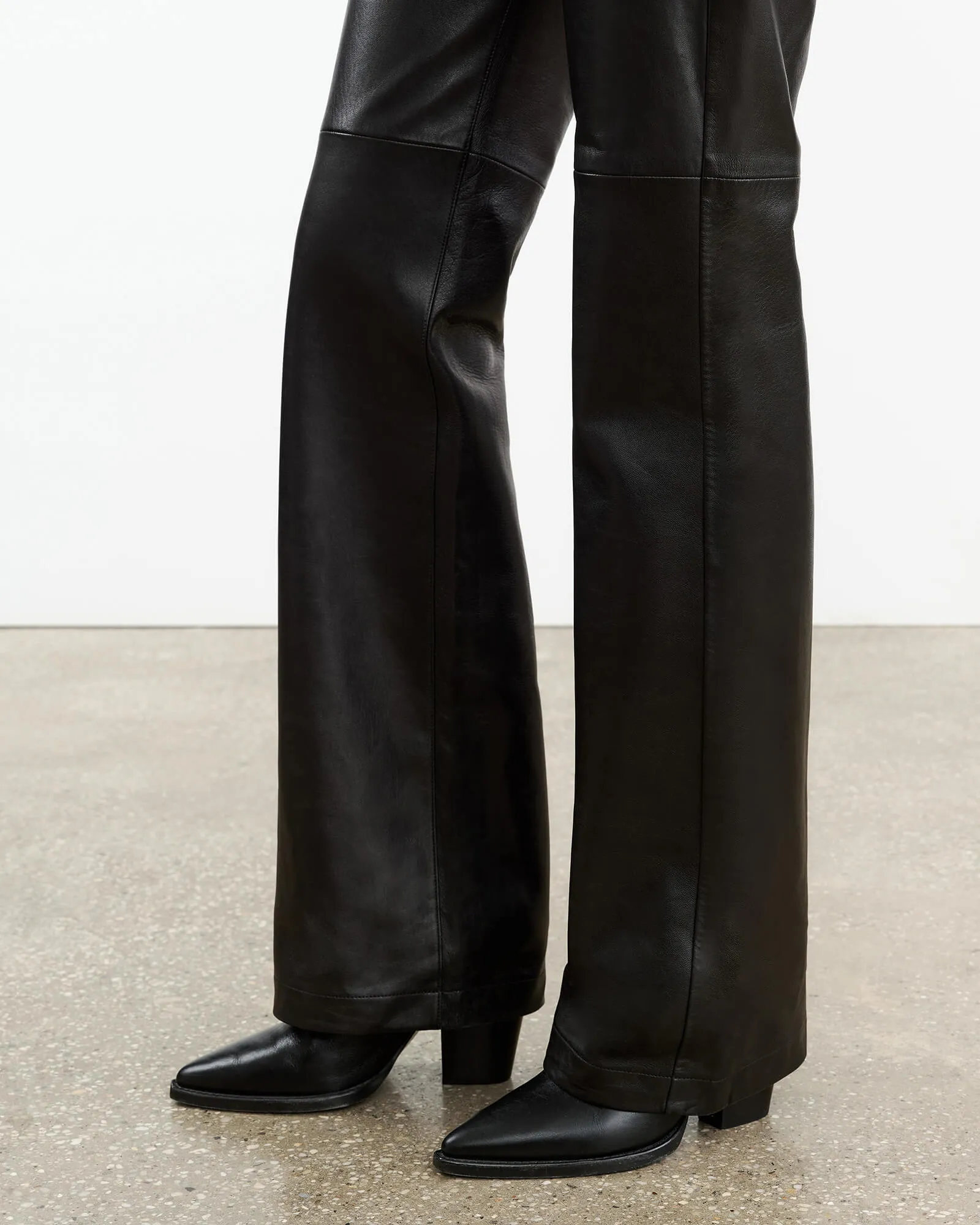 JOAN LEATHER PANT sold by Nili Lotan product image thumbnail 4