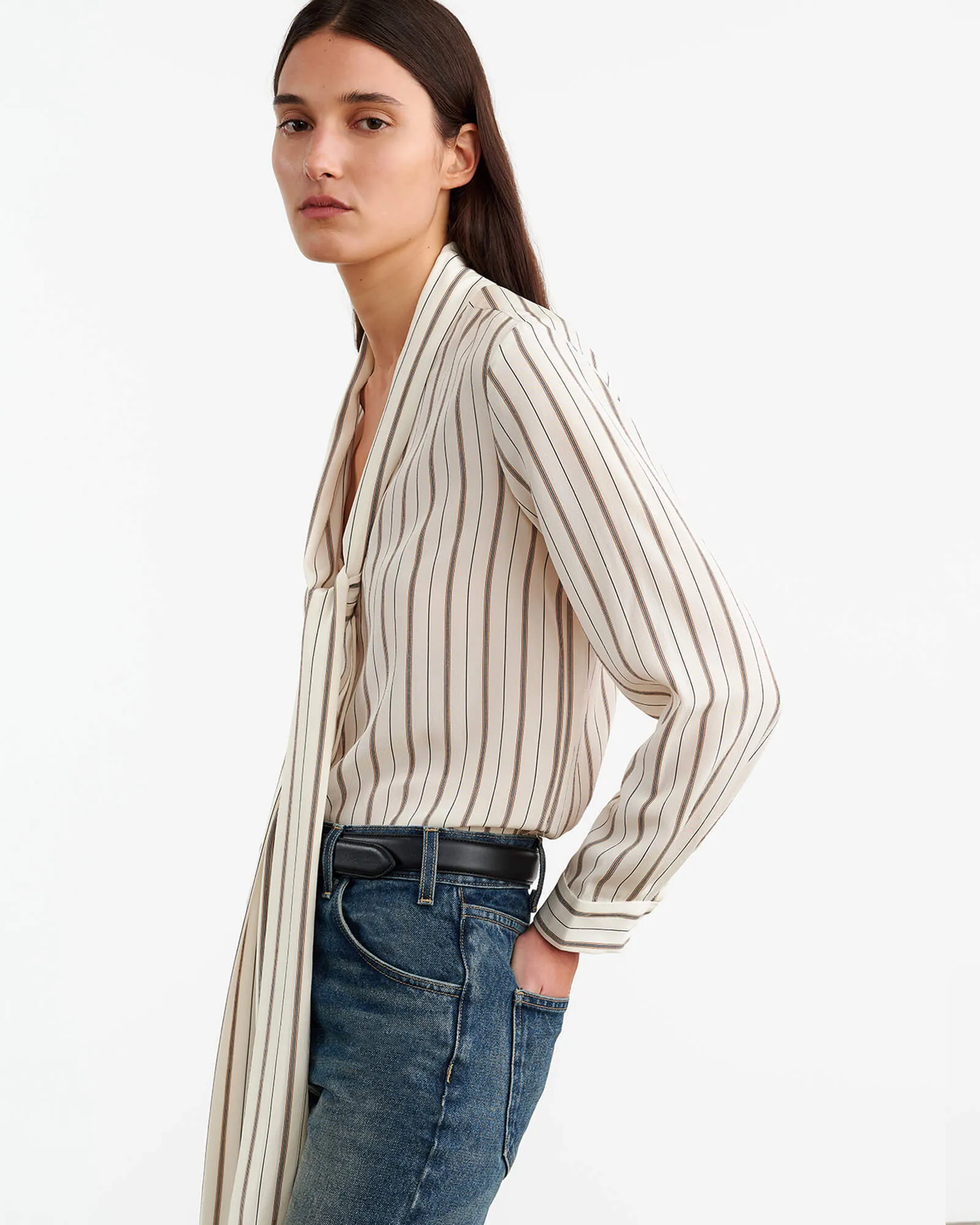 ANGELIQUE SILK BLOUSE sold by Nili Lotan product image thumbnail 3