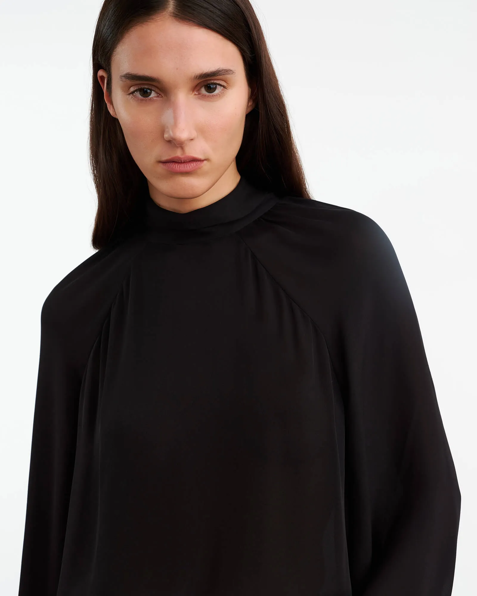 ELIANNA SILK BLOUSE sold by Nili Lotan product image thumbnail 3