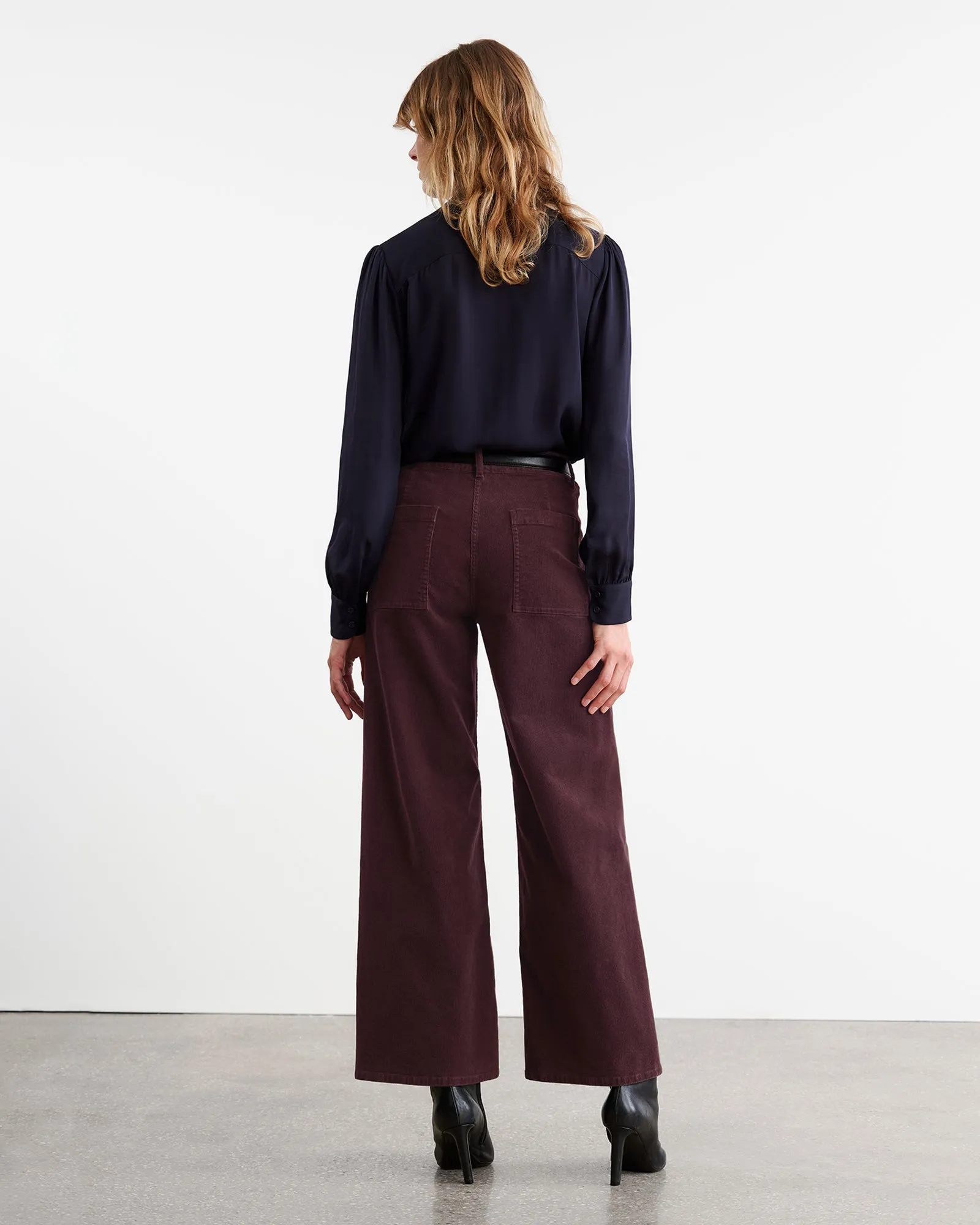 MEGAN CORDUROY PANT sold by Nili Lotan product image thumbnail 5