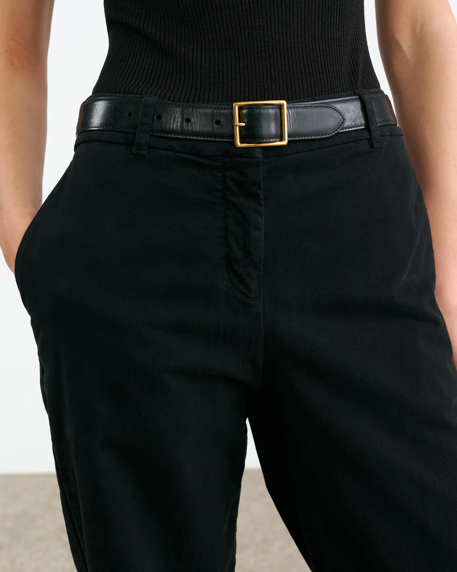 NOHAN COTTON PANT sold by Nili Lotan product image thumbnail 3